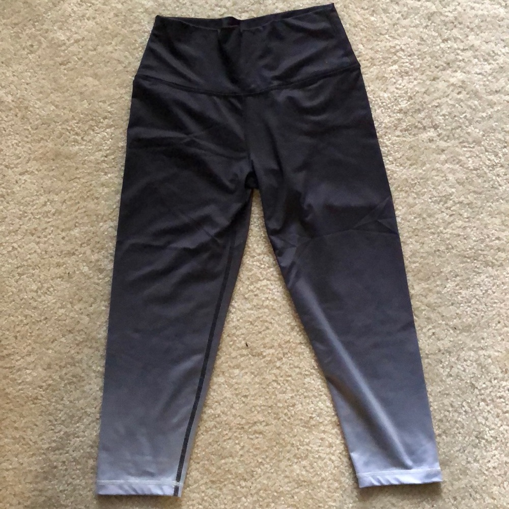 Cropped aerie workout leggings